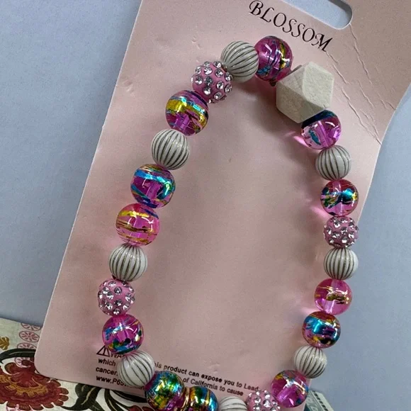 Pink and Gold Beaded Keychain Bracelet - Picture 3 of 5